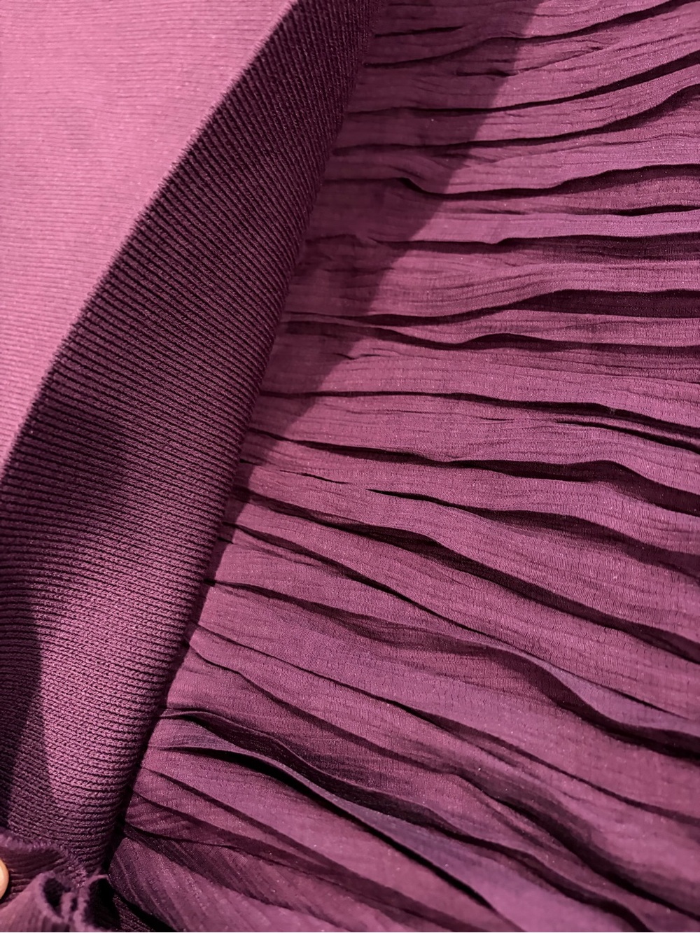 ZaraPleated Maxi Skirt in Deep Burgundy - Women/ size small - Picture 8 of 15